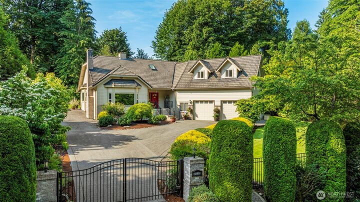 Property Photo: 21025 NE 169th Street WA 98077