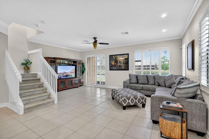 Property Photo: 126 SE Crestwood Circle FL 34997