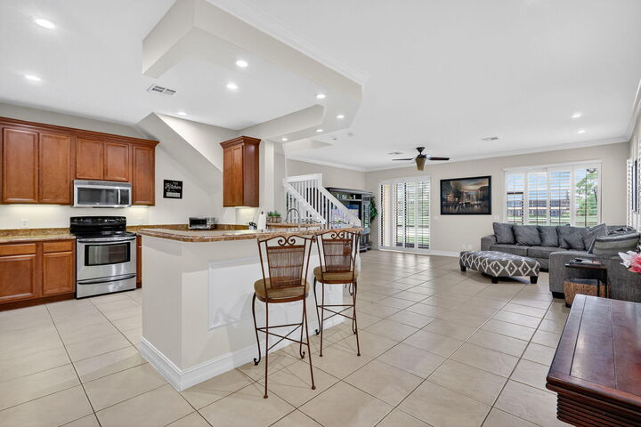Property Photo:  126 SE Crestwood Circle  FL 34997 