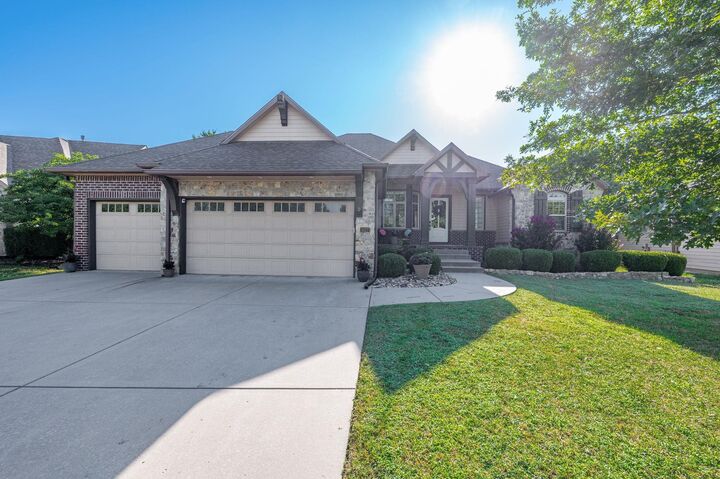 Property Photo: 1427 E Timber Falls Ct KS 67002