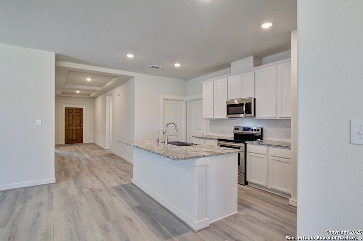 Property Photo: 2615 Echinacea Path TX 78109