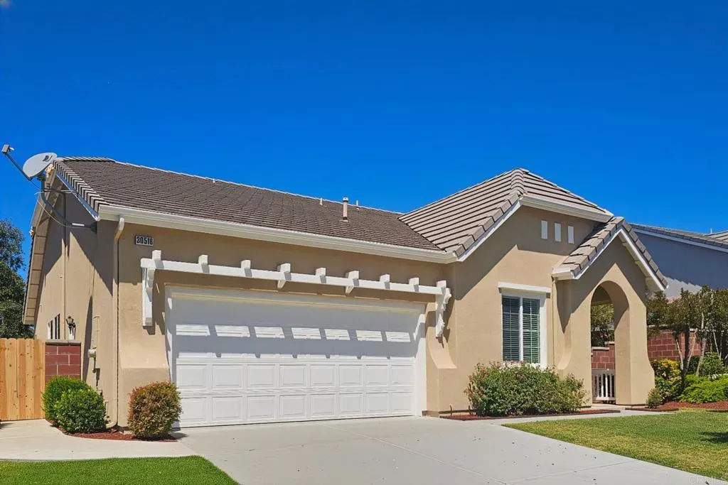 Property Photo:  30516 Carousel Lane  CA 92563