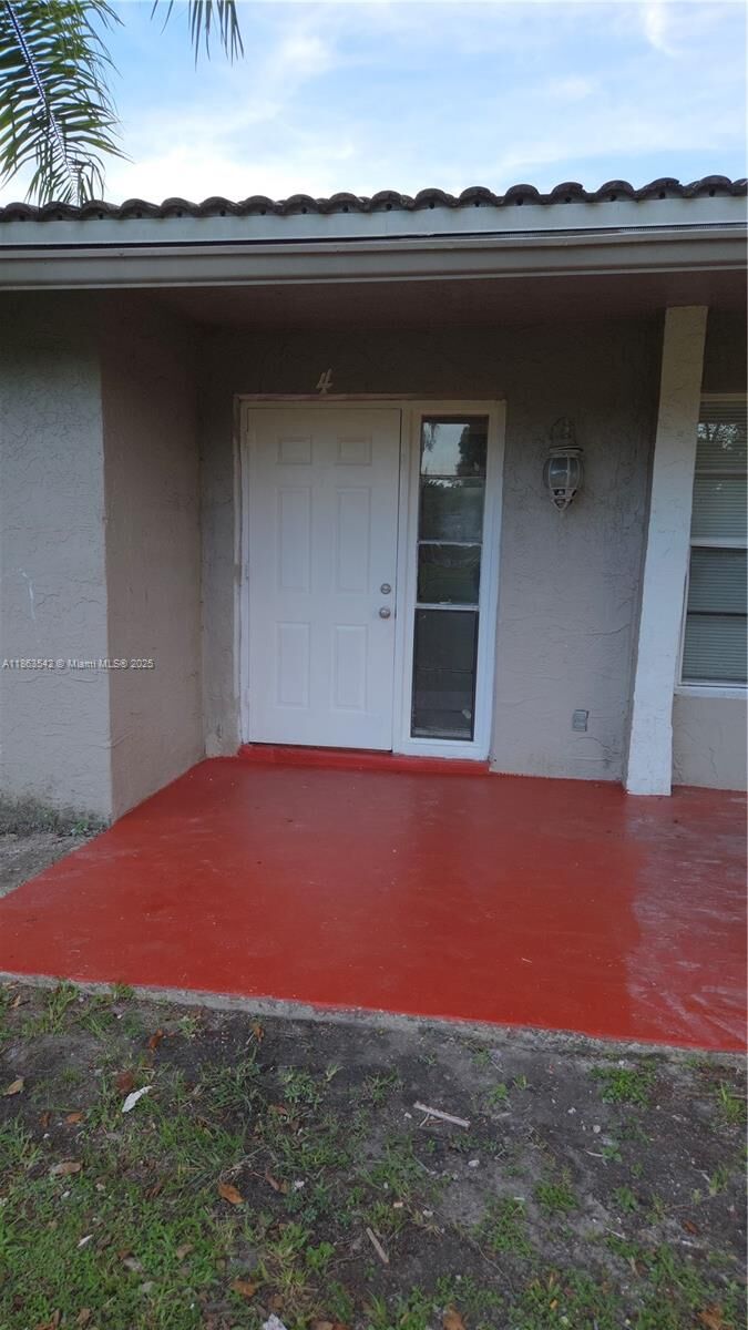 Property Photo:  3775 NW 116th Ter 4  FL 33065 