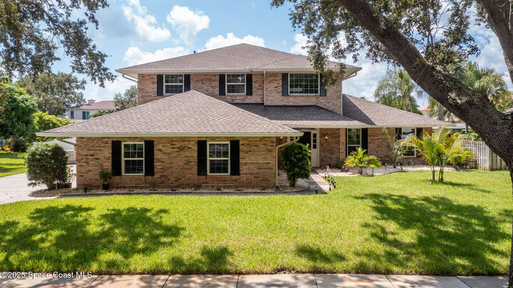 Property Photo:  138 Windward Way  FL 32937 