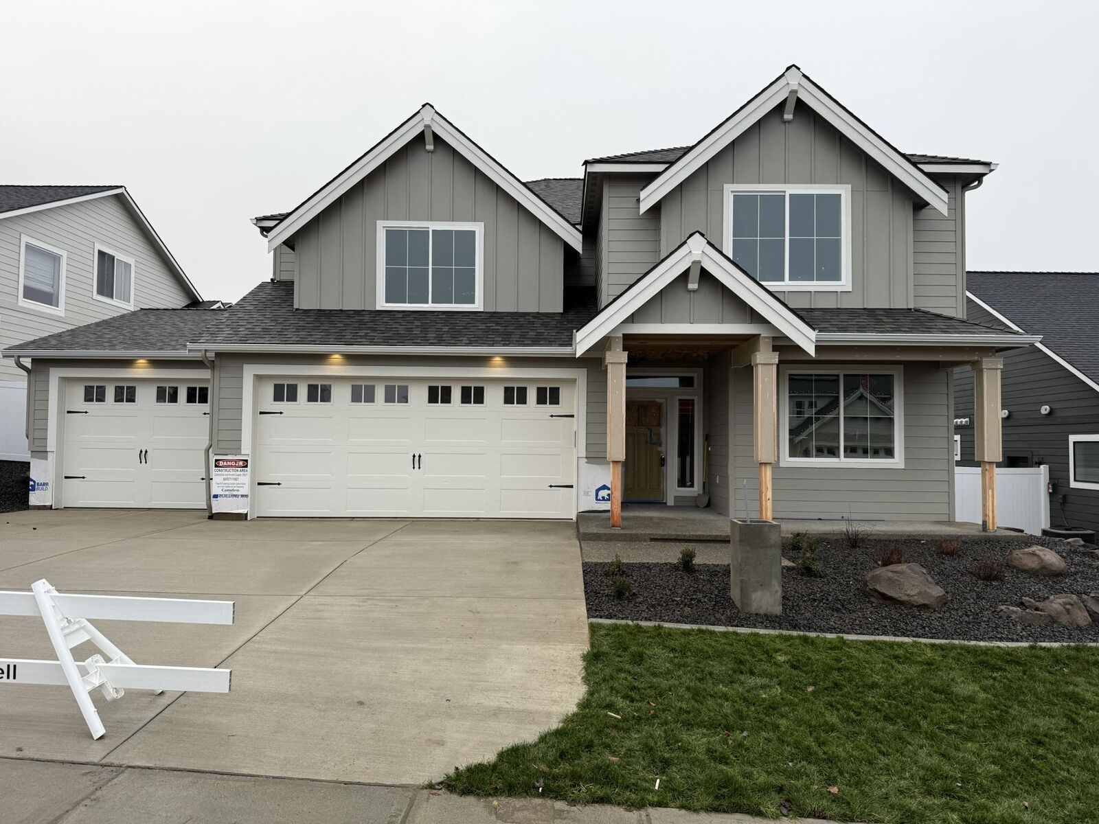 Property Photo:  17410 E 15th Ave  WA 99016 