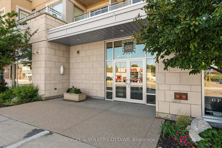 Property Photo:  1422 Wellington Street W 501  ON K1Y 0X7 