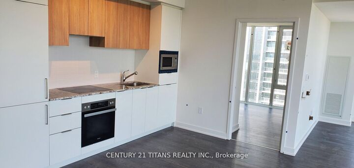 Photo de la propriété:  20 O'Neill Road 1116  ON M3C 0R1 