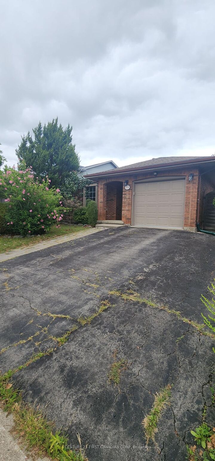 Photo de la propriété: 1038 Sherbourne Road ON N6G 4C8