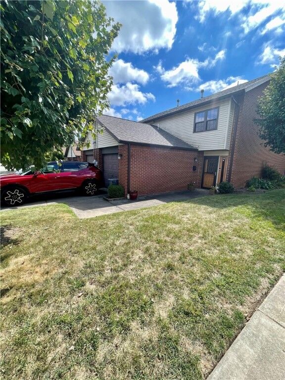 Property Photo: 400 Ridge Ave PA 15112