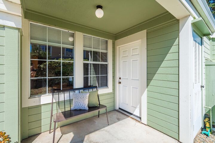 Property Photo:  2748 Elks Way  CA 94558 