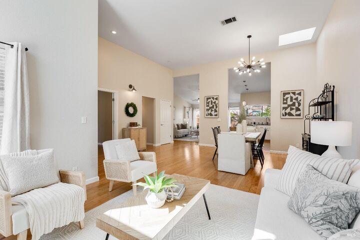 755 Oak Hollow Avenue  Vacaville CA 95687 photo