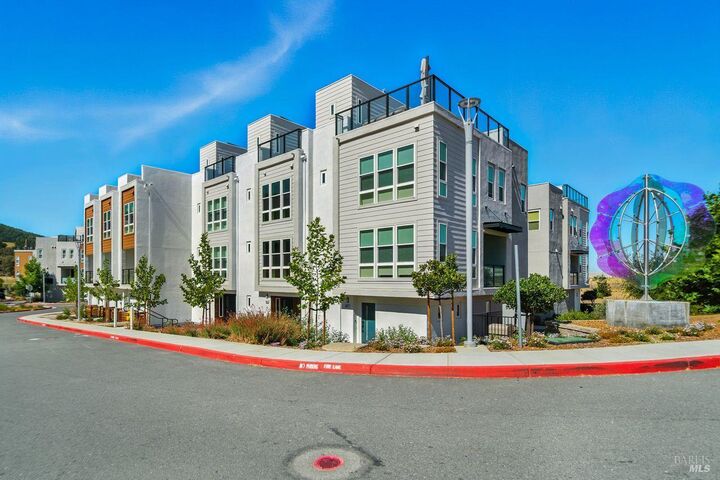 Property Photo: 206 Verandah Avenue CA 94945
