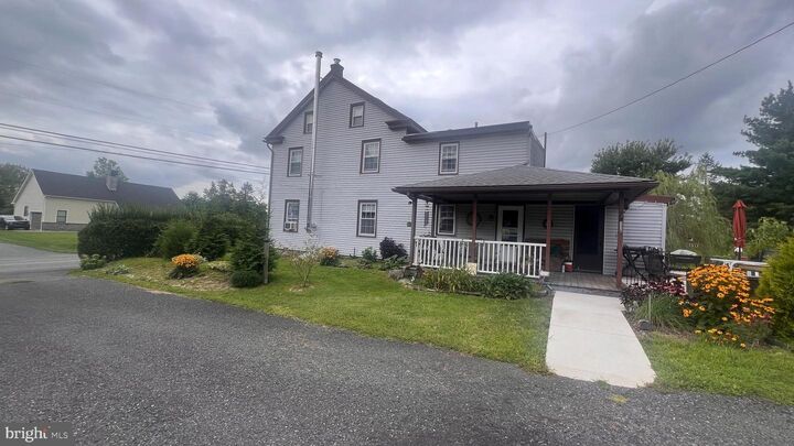 Property Photo: 1370 Kumry Road PA 18073