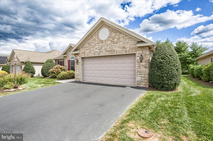 Property Photo: 918 Macoun Drive PA 17055