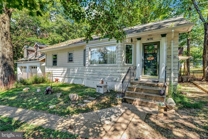 Property Photo: 1476 River Road NJ 08560