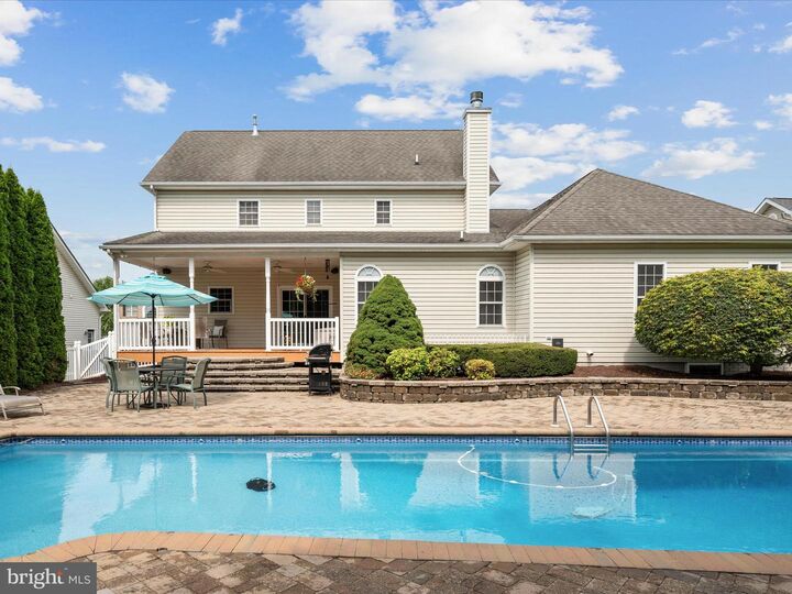 Property Photo: 210 Darby Drive VA 22602