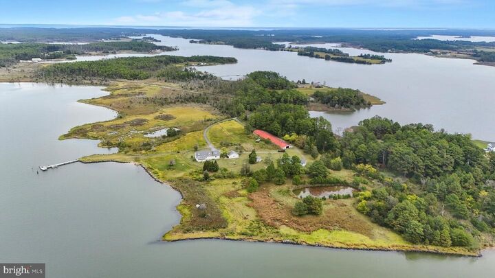 Property Photo: 5304 Cassons Neck Road MD 21613