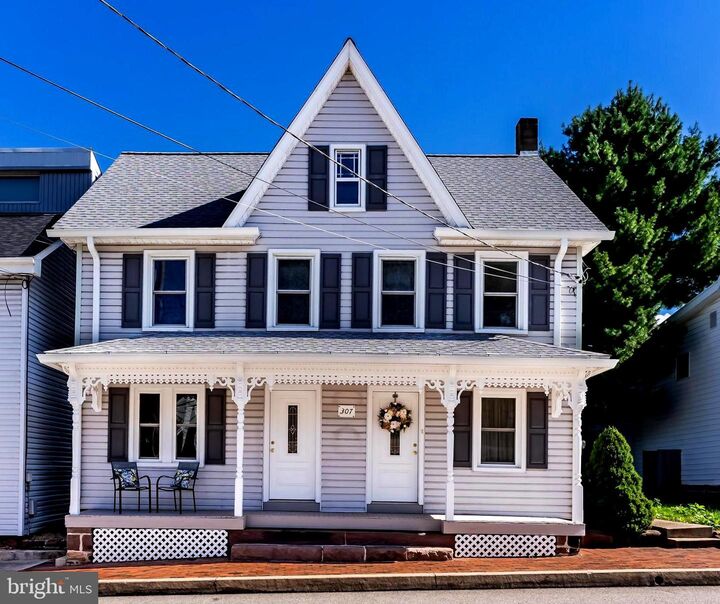 307 W Front Street  Lewisberry PA 17339 photo