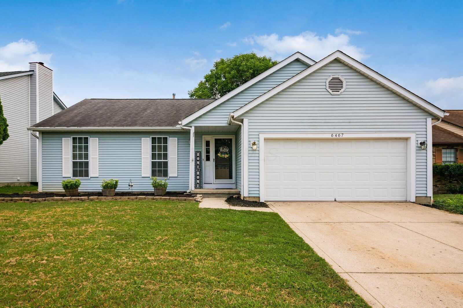 Property Photo: 6467 Berry Pond Way OH 43110