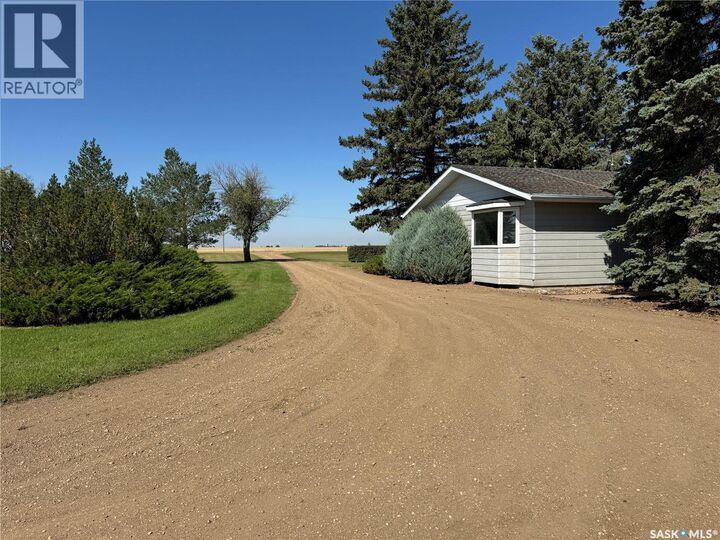 Property Photo: Acreage Near White Cap SK S4H 2K7