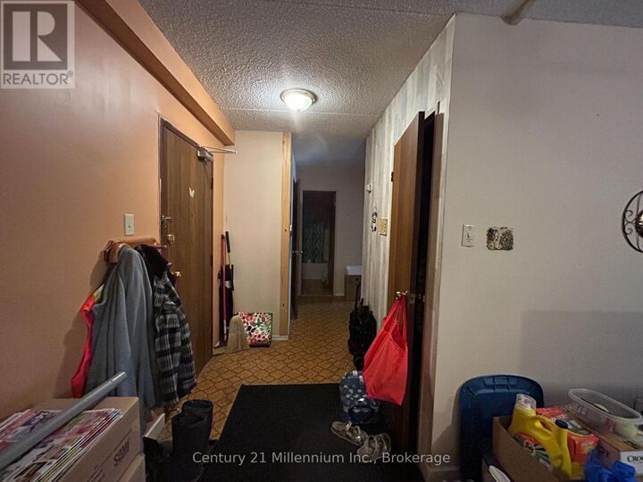 Property Photo:  460 Ontario Street 202  ON L9Y 4E5 