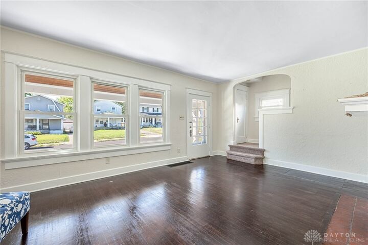 Property Photo:  331 Fernwood Avenue  OH 45405 