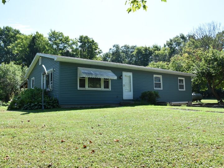 Property Photo: 14842 Cox Road PA 16327
