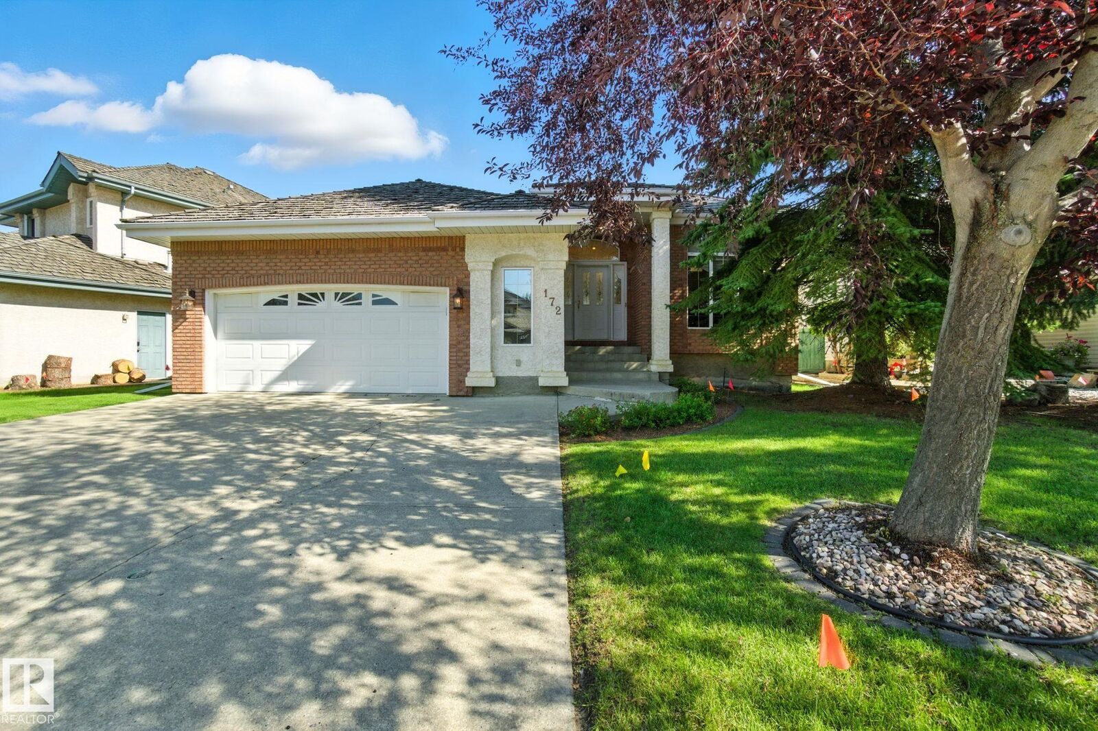 Property Photo: 172 Blackburn SW AB T6W 1B6