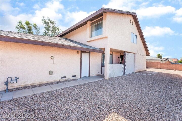 Property Photo: 4409 Shalimar Avenue NV 89115