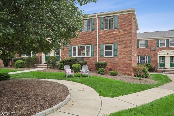 Property Photo:  87 Roseland Ave 91  NJ 07006 