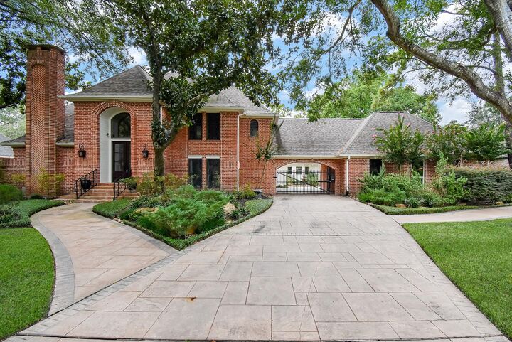Property Photo: 513 Rancho Bauer Drive TX 77079