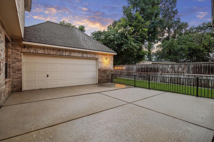 Property Photo:  31215 Lakeview Bend Lane  TX 77386 