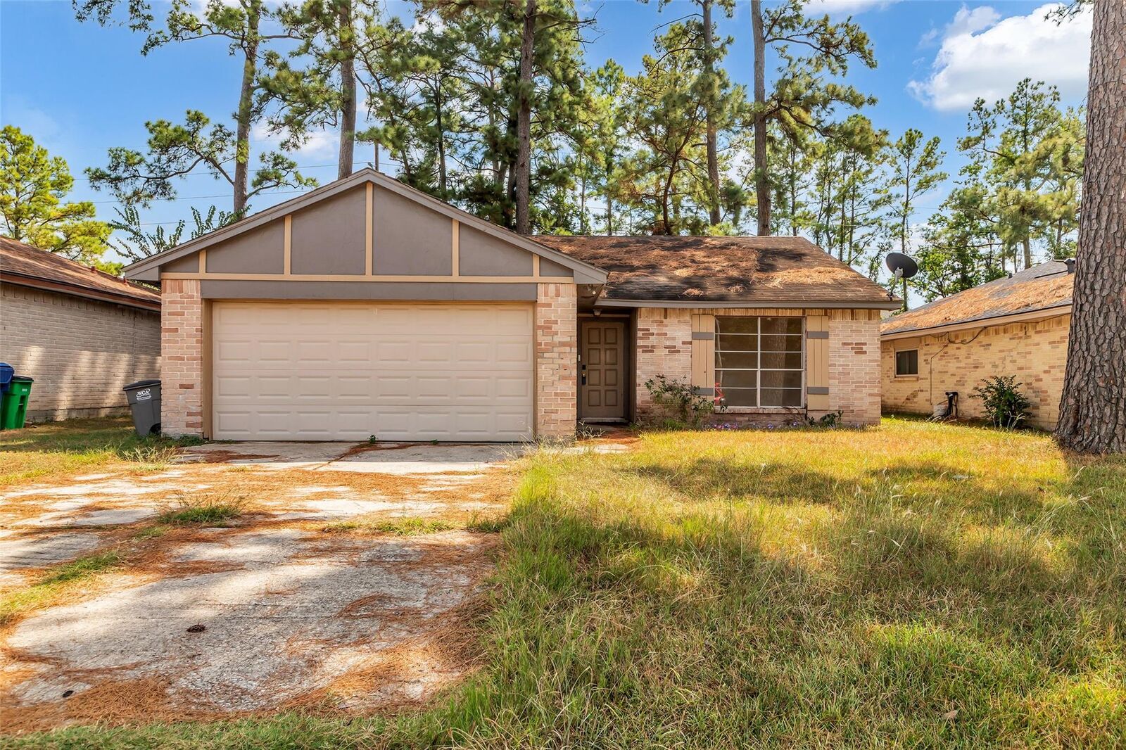 Property Photo: 4830 Hickorygate Drive TX 77373