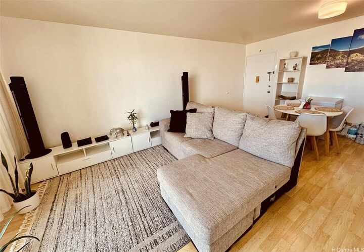 Property Photo:  1425 Liliha Street 12G  HI 96817 