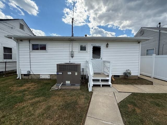 Property Photo:  2313 S 9th Street  OH 45638 