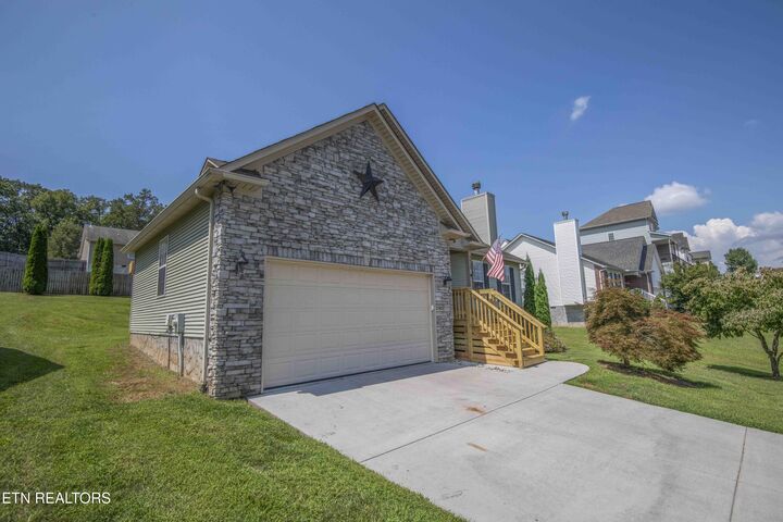 Property Photo:  3915 Mountain Vista Rd  TN 37931 