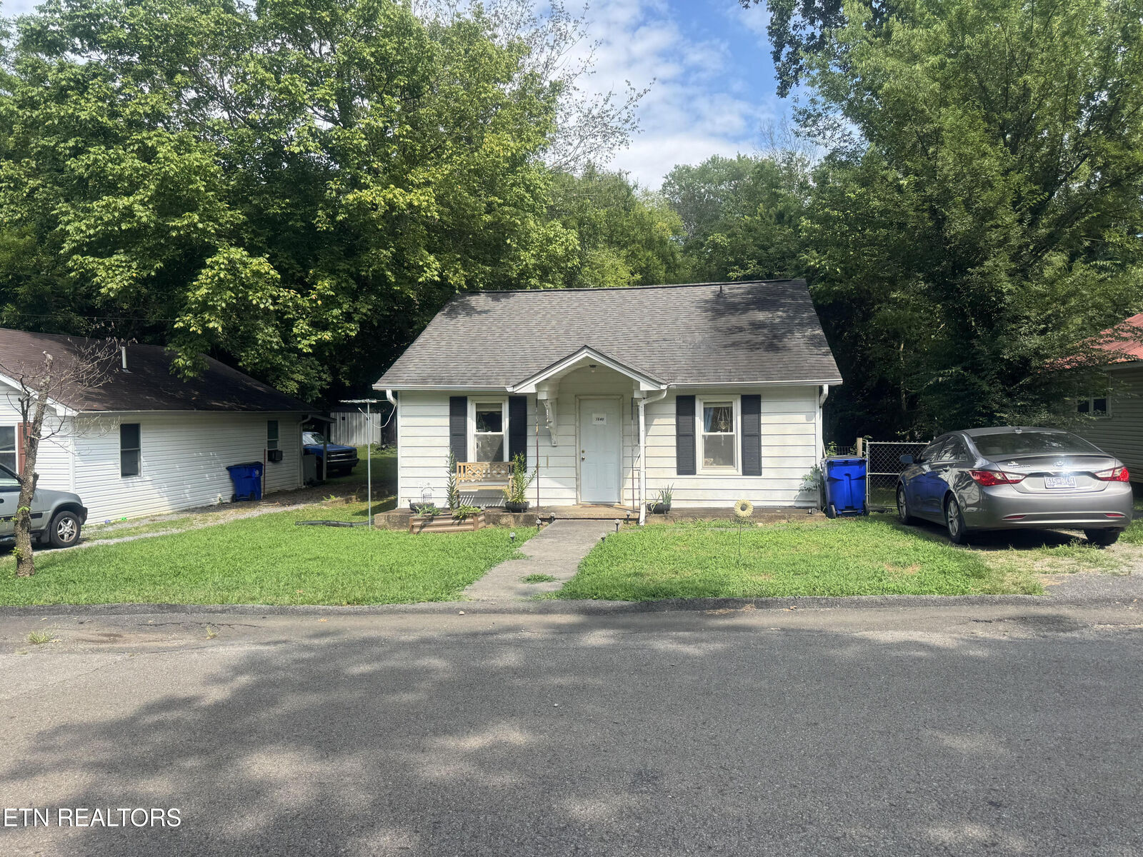 Property Photo:  1840 NE Baugh St  TN 37311 