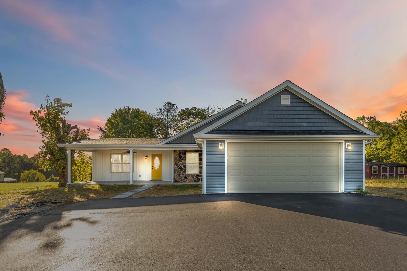 Property Photo: 224 Hawk Creek Rd, KY 40741