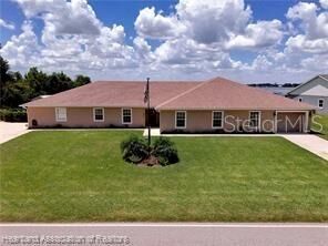 Property Photo:  200 Cloverleaf Road  FL 33852 