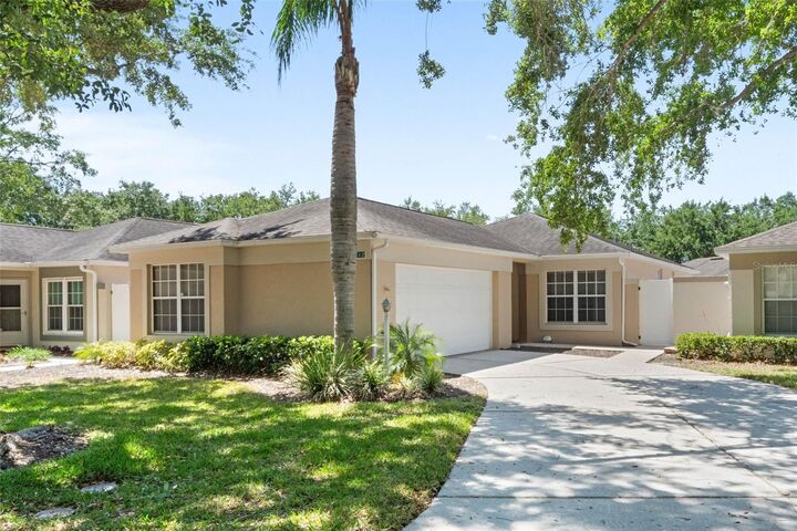 Property Photo: 2012 Braxton Street FL 34711