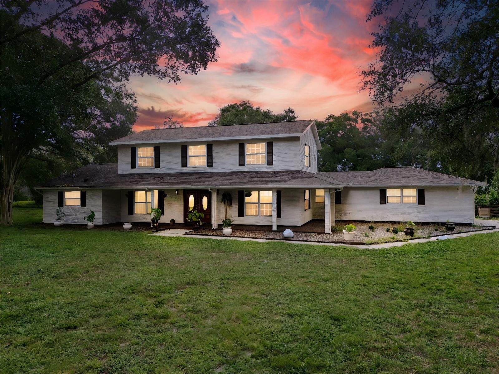 Property Photo:  32122 Hickory Lane  FL 32776 