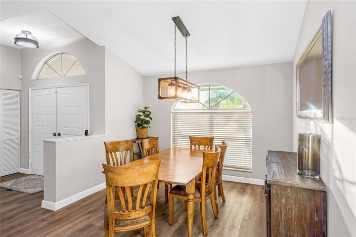 Property Photo: 5495 Cynthia Lane FL 34235