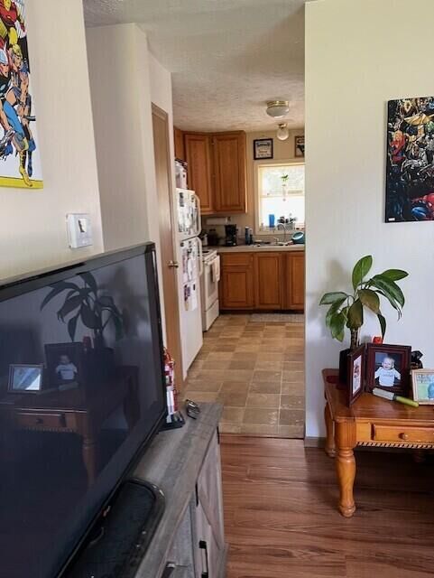 Property Photo: 6754 Paw Paw Avenue MI 49038-9519