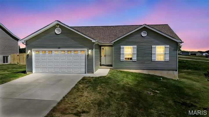 149 Colton Jesse Drive  Winfield MO 63389 photo