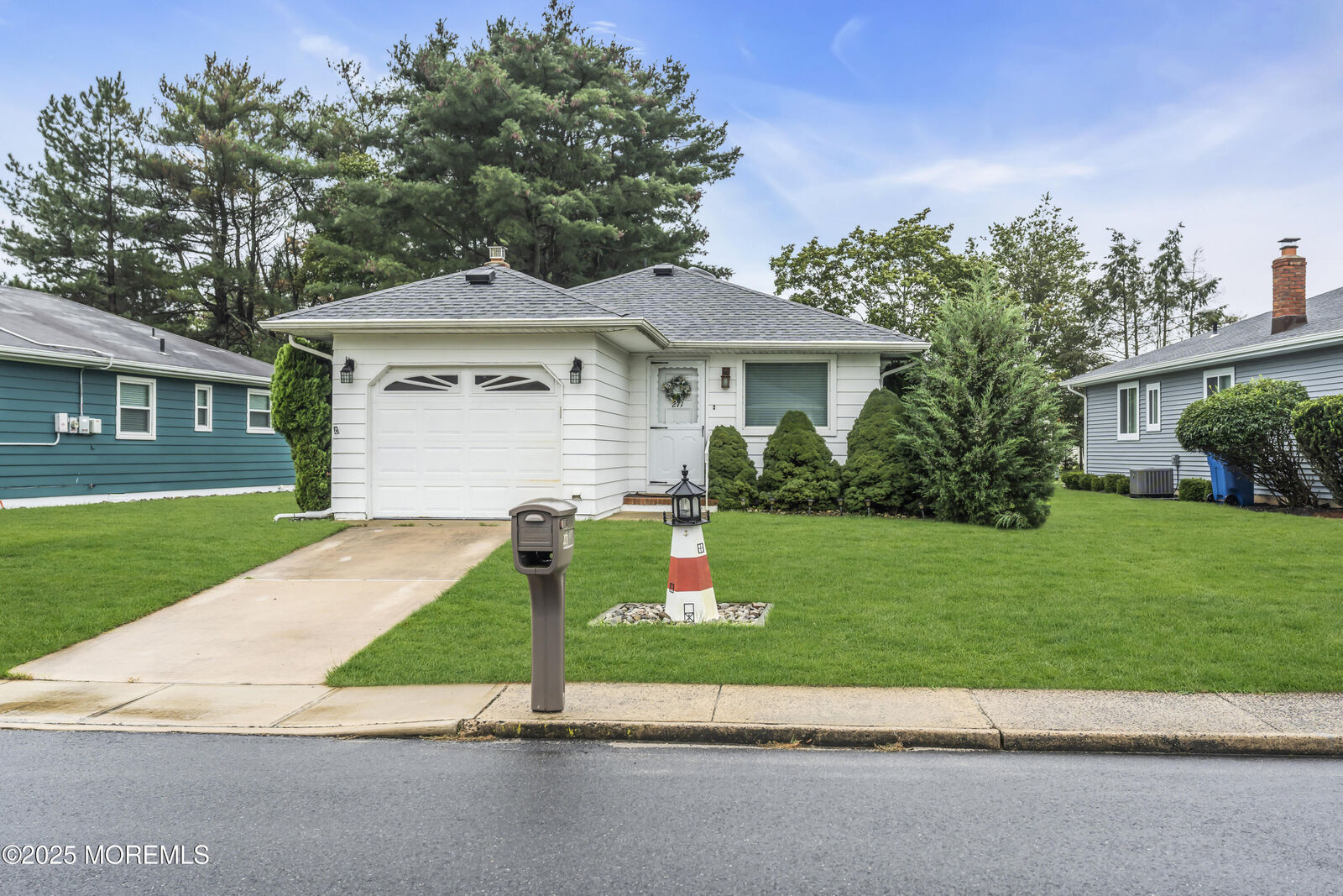 Property Photo:  271 Harrington Drive N  NJ 08757 