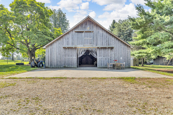 Property Photo: 26290 E M-60 MI 49245