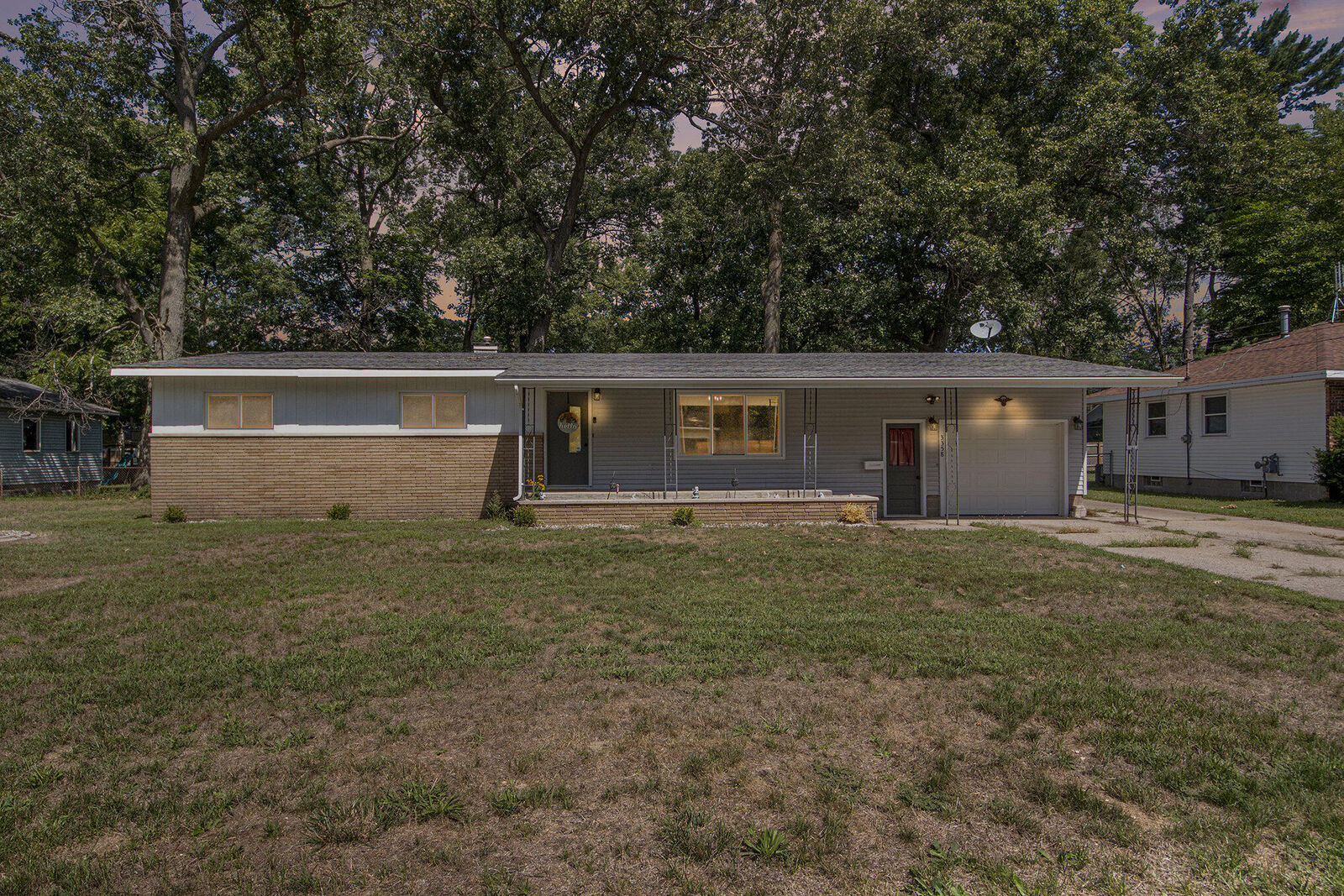 Property Photo:  3358 Verna Avenue  MI 49442 