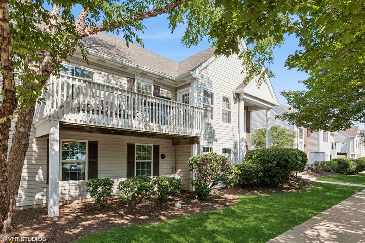 Property Photo:  201 Hidden Creek Lane 201  IL 60542 