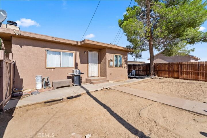 Property Photo:  46460 E 140th Street  CA 93535 