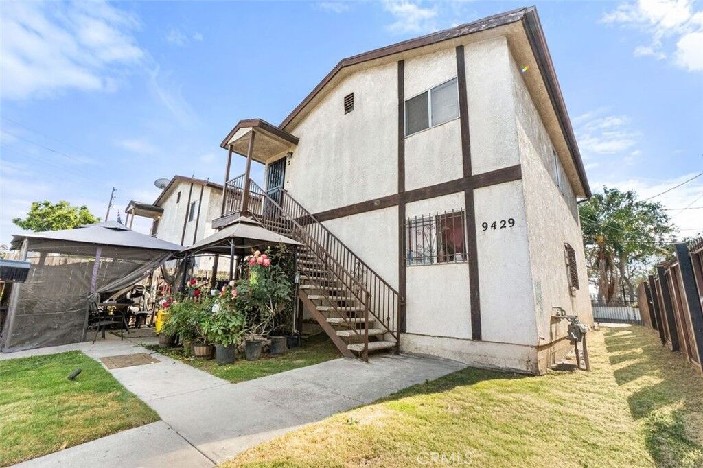 Property Photo:  9429 S Central Avenue  CA 90002 